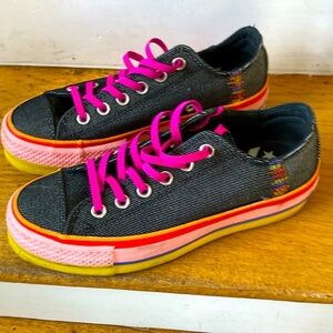 Converse platform sneakers US women’s size 6.5 EU size 37